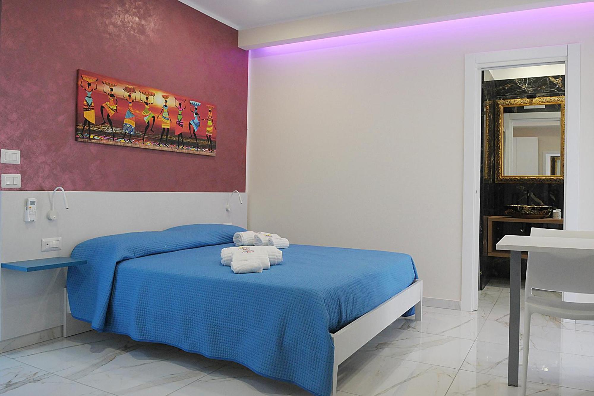 B&B Aida Rooms Чефалу Екстериор снимка