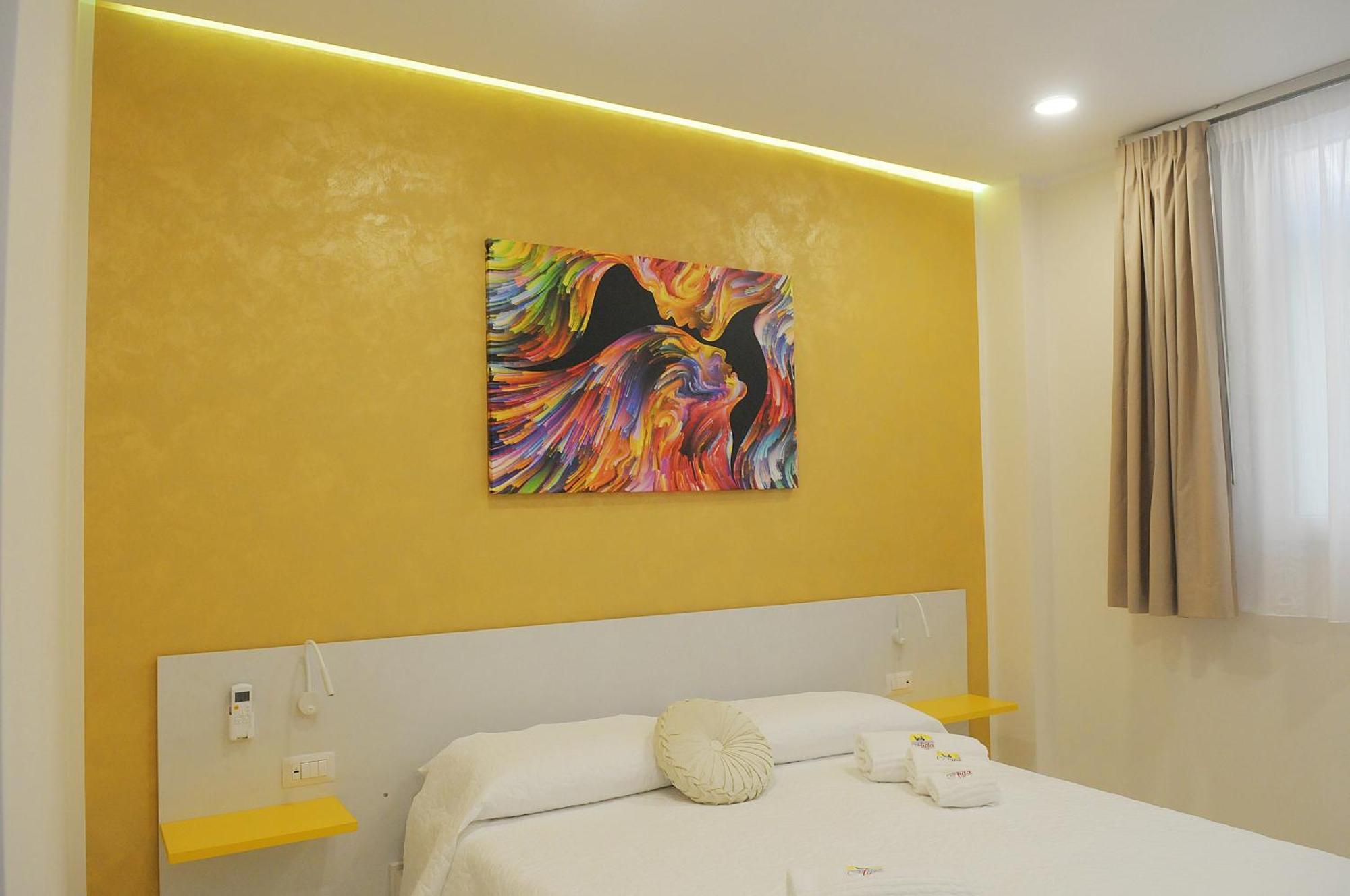 B&B Aida Rooms Чефалу Екстериор снимка