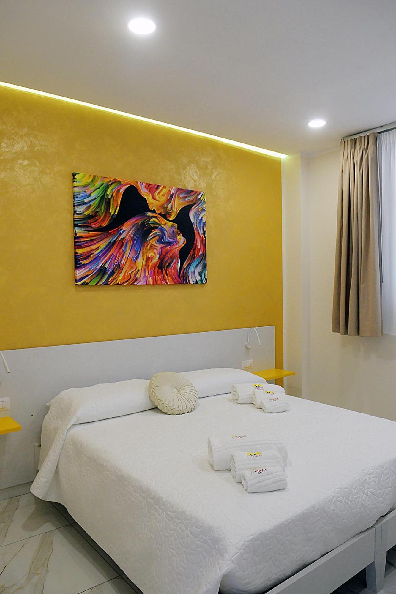 B&B Aida Rooms Чефалу Екстериор снимка
