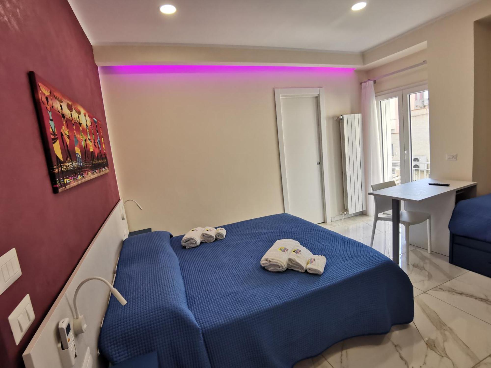 B&B Aida Rooms Чефалу Екстериор снимка