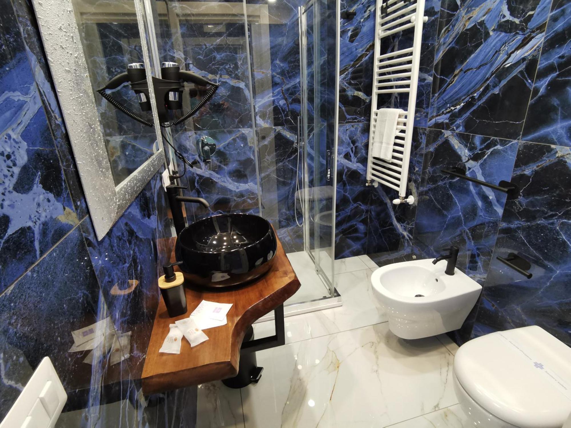 B&B Aida Rooms Чефалу Екстериор снимка